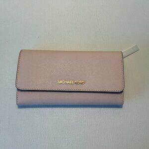 Michael Kors Jet Set Travel Crossgrain Leather Tri-Fold Wallet